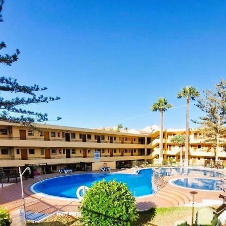 Cozy 2-Bed & Sofa-Bed Studio In Los Cristianos Exterior photo