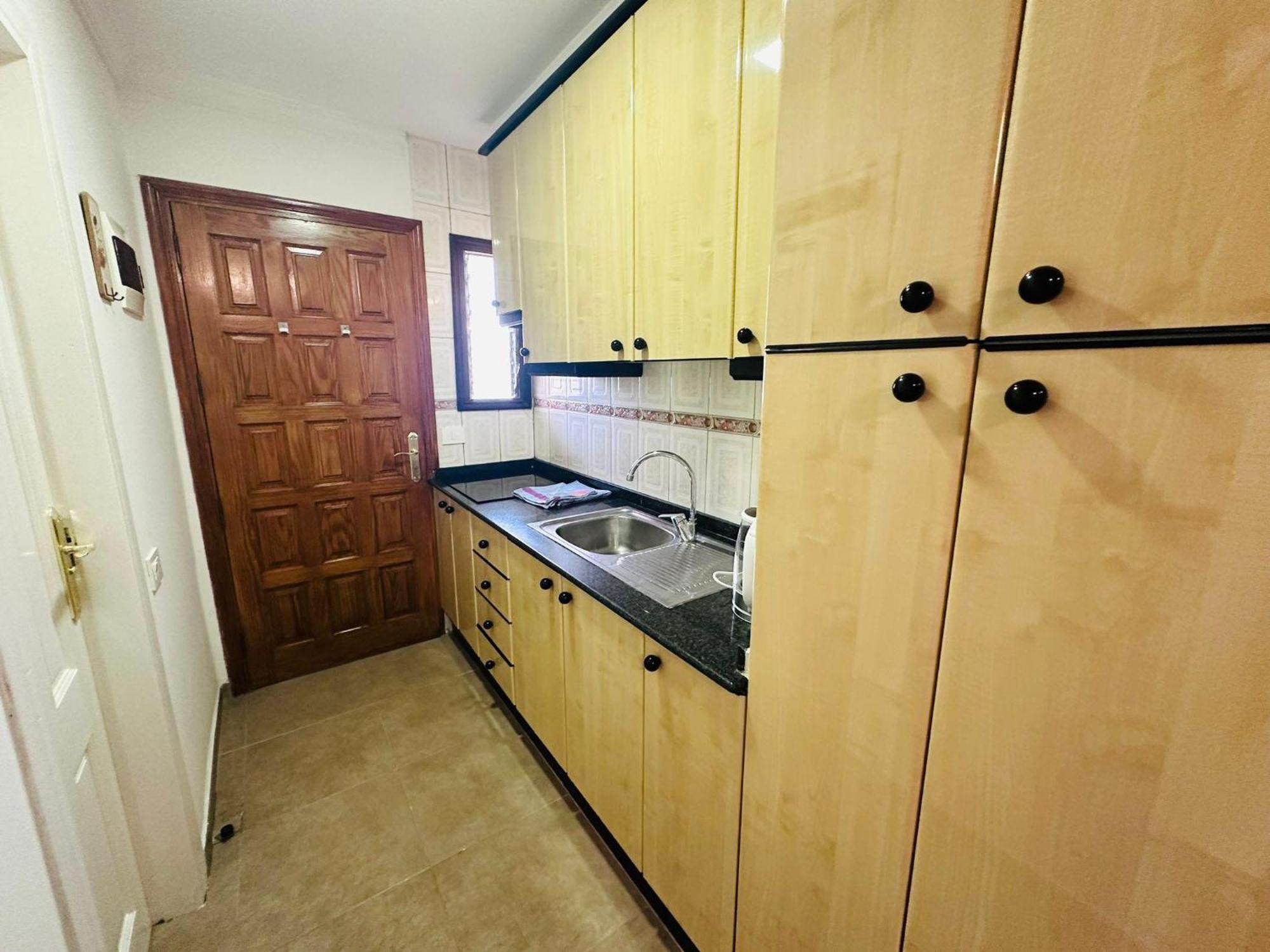 Cozy 2-Bed & Sofa-Bed Studio In Los Cristianos Exterior photo